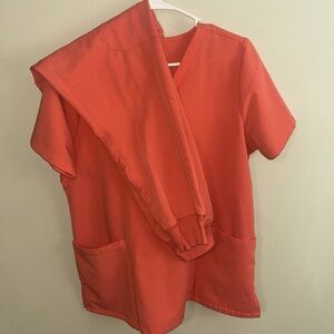 Mandala scrub set, high-waisted jogger, v-neck top, M/M-P